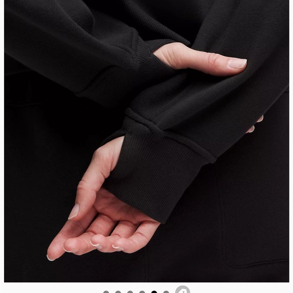 lululemon athletica Women's Black Sweatshirt - Picture 5 of 7